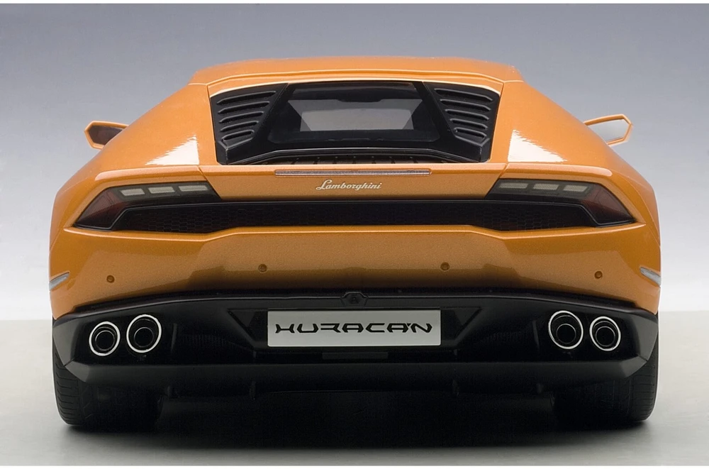 Auto Art Lamborghini Huracan LP610-4, 2014 - 1:12 AutoArt