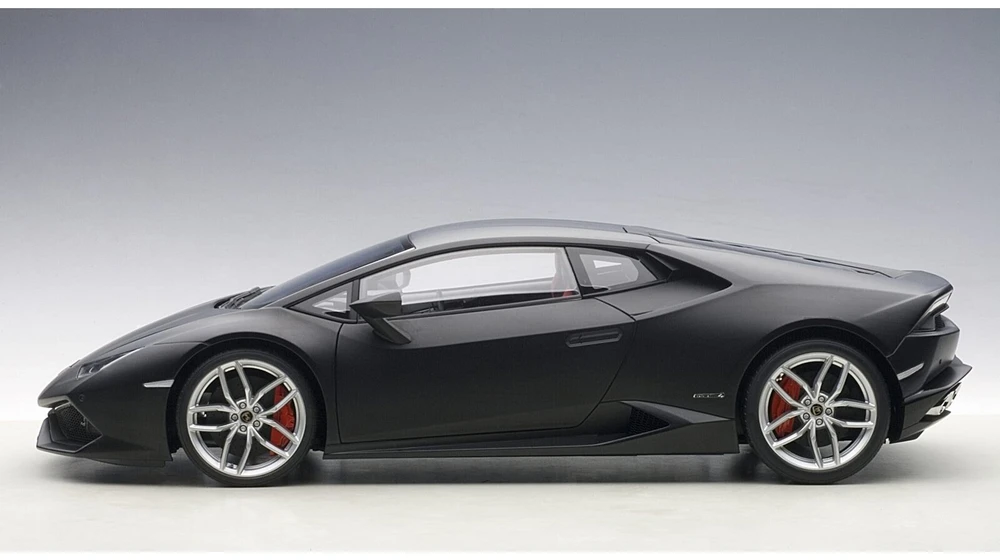 Auto Art Lamborghini Huracan LP610-4, 2014 - 1:12 AutoArt