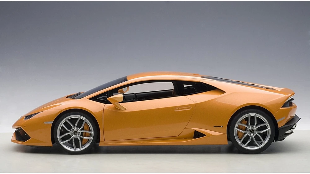 Auto Art Lamborghini Huracan LP610-4, 2014 - 1:12 AutoArt