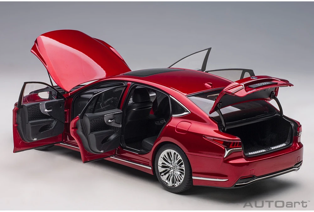 Auto Art Lexus LS 500h, 2018 - 1:18 AutoArt