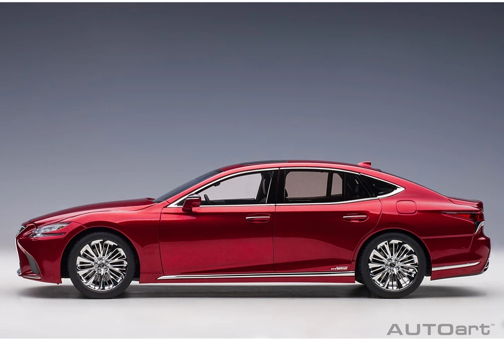 Auto Art Lexus LS 500h, 2018 - 1:18 AutoArt