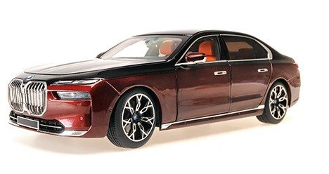 BMW i7 (G70), 2022 - 1:18 Minichamps