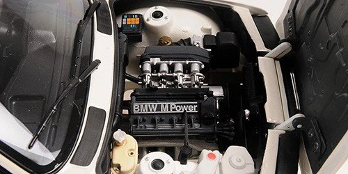 BMW M3 (E30), 1987 - 1:18 Minichamps