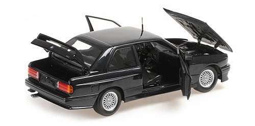 BMW M3 (E30) Street Evo, 1989 - 1:18 Minichamps