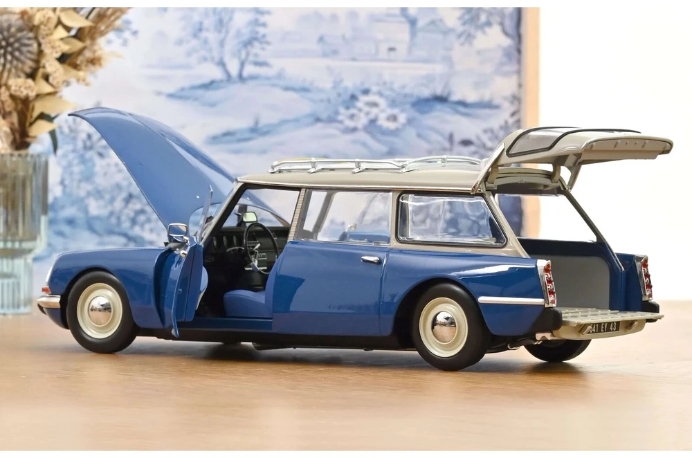 Citroën DS 21 Break, 1970 - 1:18 Norev