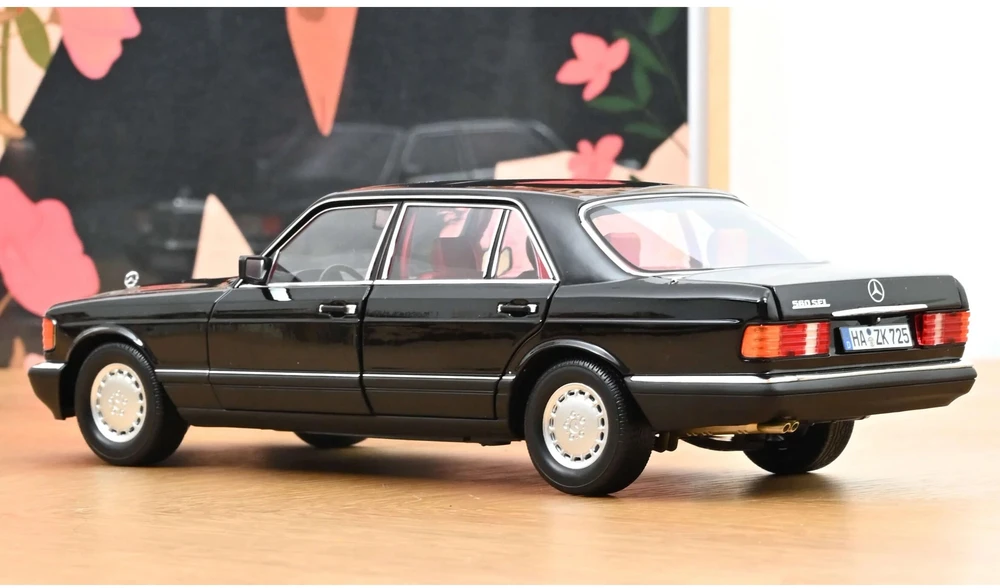 Mercedes-Benz 560 SEL (W126), 1991 - 1:18 Norev