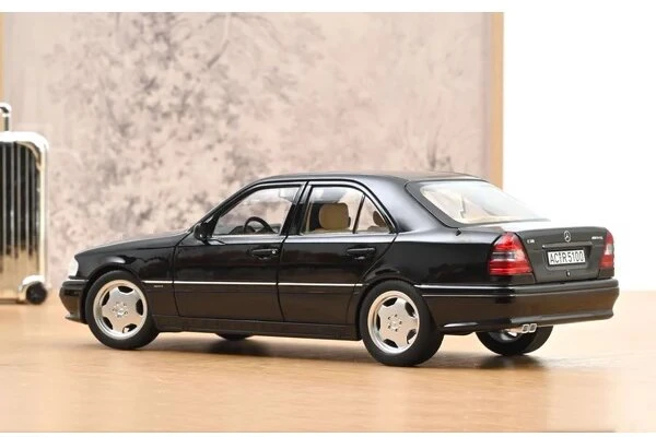 Mercedes-Benz C36 AMG (W202), 1993 - 1:18 Norev