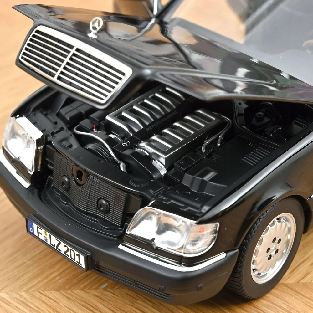 Mercedes-Benz S600 (W140), 1997 - 1:18 Norev
