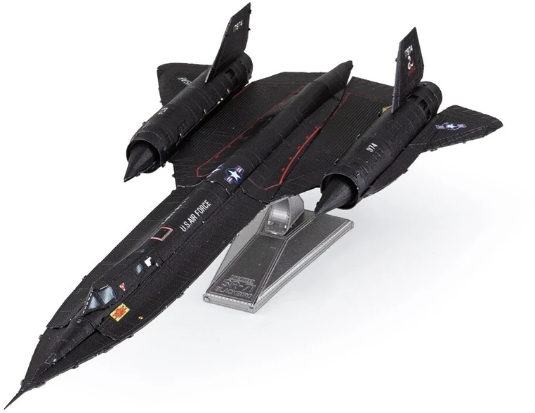 METAL EARTH Metalinė 3D dėlionė - Lockheed Martin SR-71 Blackbird lėktuvas