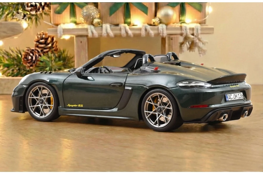 Porsche 718 Spyder RS Weissach Pack, 2023 - 1:18 Norev