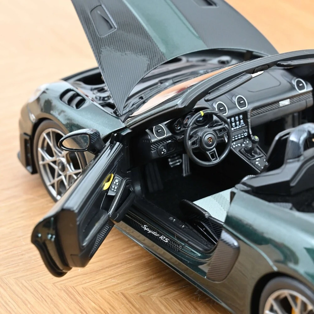 Porsche 718 Spyder RS Weissach Pack, 2023 - 1:18 Norev