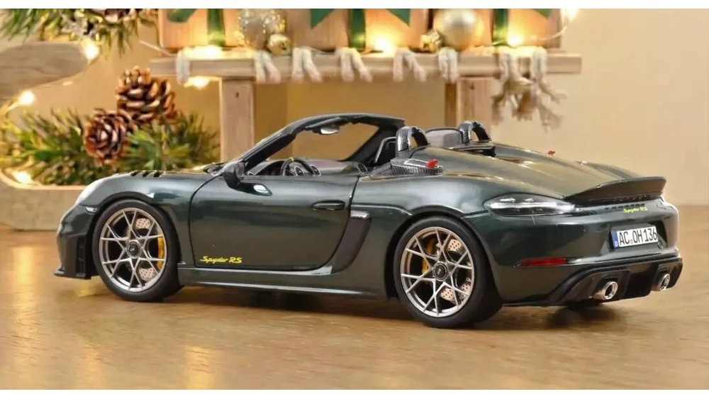 Porsche 718 Spyder RS Weissach Pack, 2023 - 1:18 Norev