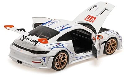 Porsche 911 (992) GT3RS, 2023 - 1:18 Minichamps