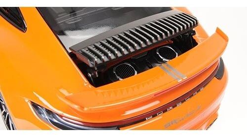 Porsche 911 (992) Turbo S Sport Design, 2021 - 1:18 Minichamps