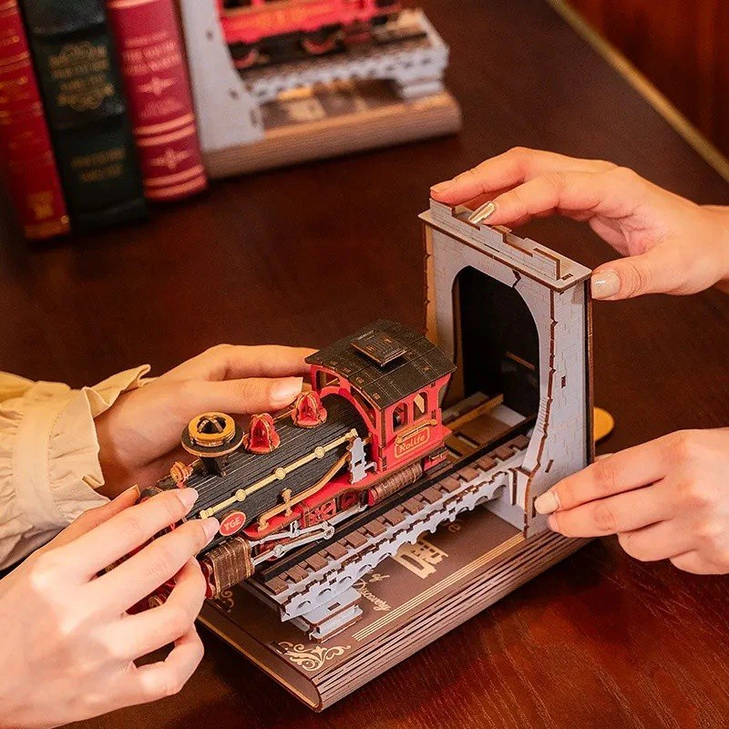 Robotime 3D medinis konstruktorius Century Train