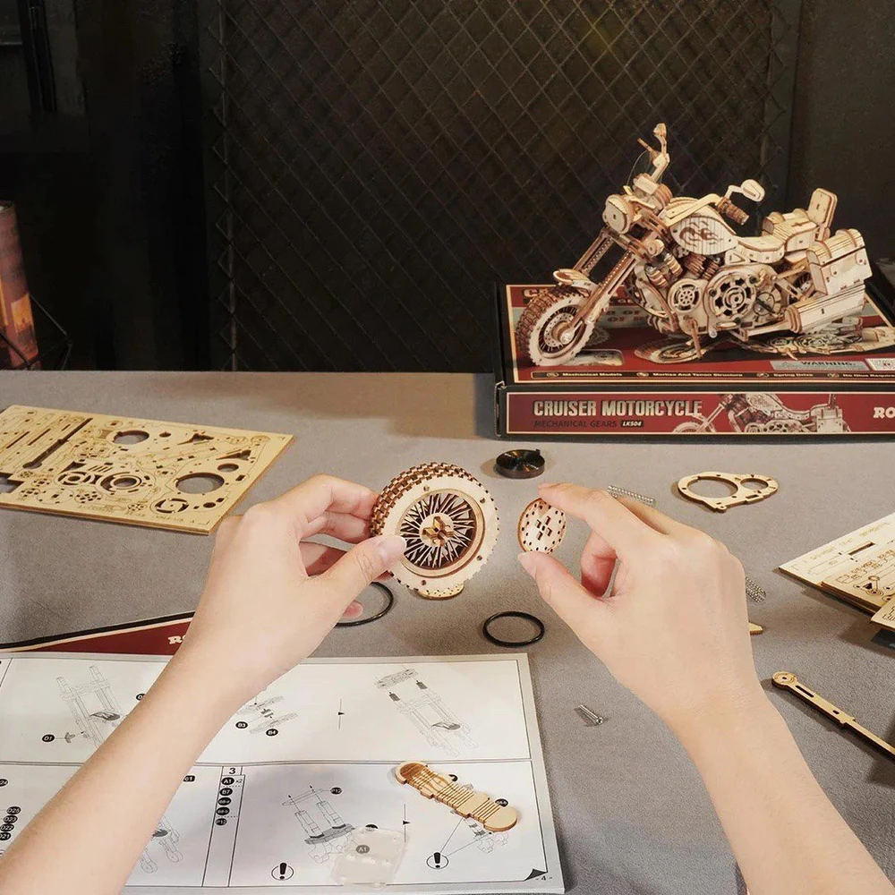 Robotime 3D medinis mechaninis konstruktorius MOTOCIKLAS