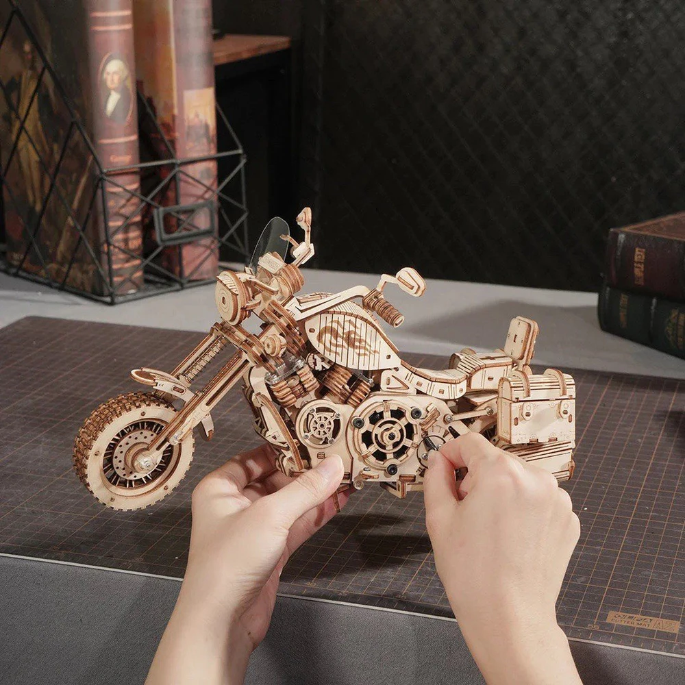 Robotime 3D medinis mechaninis konstruktorius MOTOCIKLAS