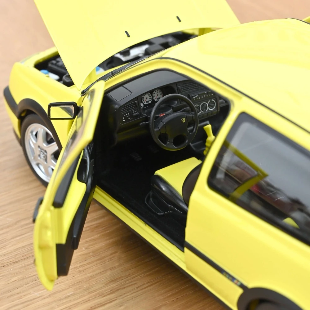 Volkswagen Golf III GTI, 1994- 1:18 Norev