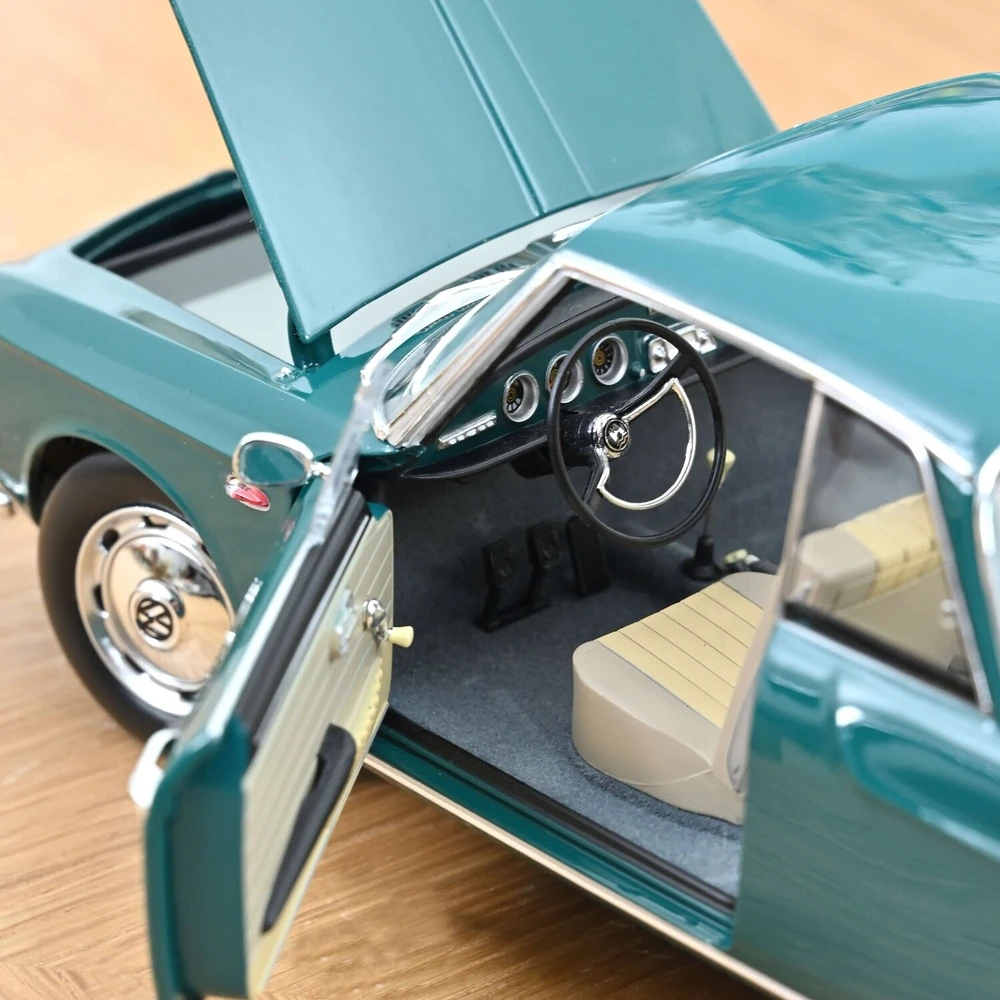 Volkswagen Karmann Ghia 1500, 1963 - 1:18 Norev