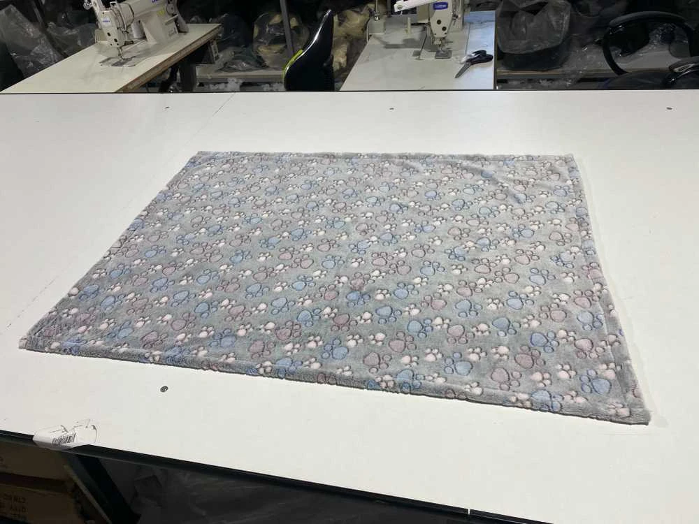 Aio Factory AIO Legowisko Prestige šuniui, kota 40x30 / 55x45 cm juoda