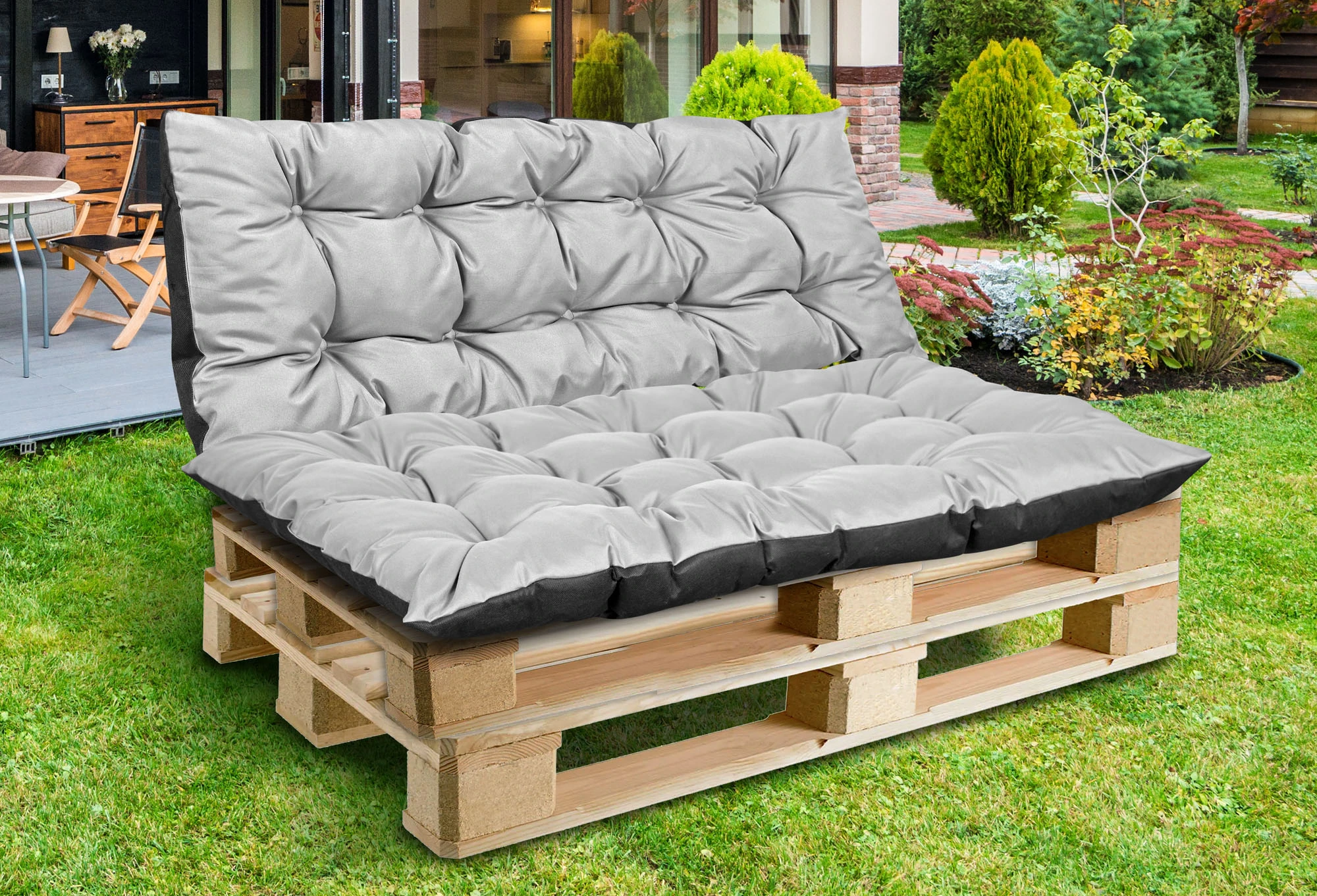 Aio Factory Sodo pagalvėlių komplektas 120/80 cm + 120/40 cm, vandeniui atsparus palečių suoliukas, šviesiai pilkas aprašymas - Prekės nuotrauka