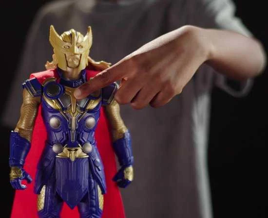 Hasbro *****MARVEL Meilė ir Perkūnas Toras 30cm F3360