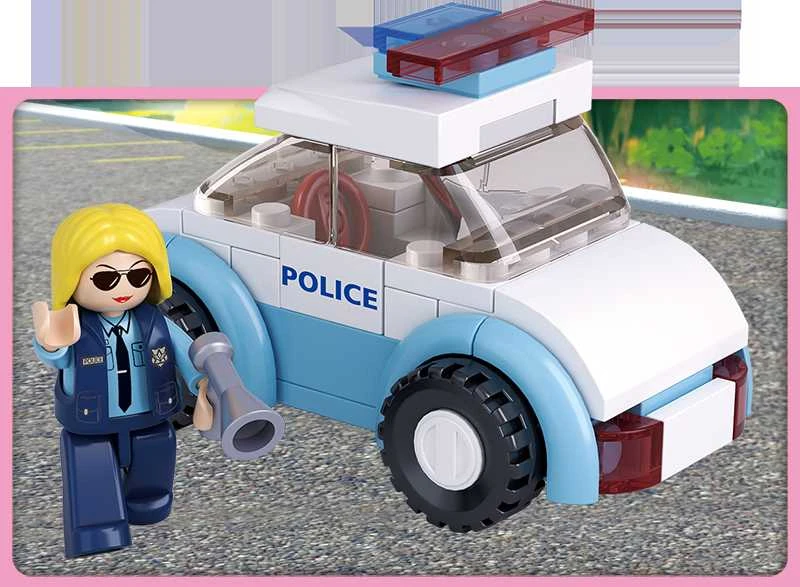 „Sluban Girls Dream Holidays“ M38-B0600B Policininkė su automobiliu