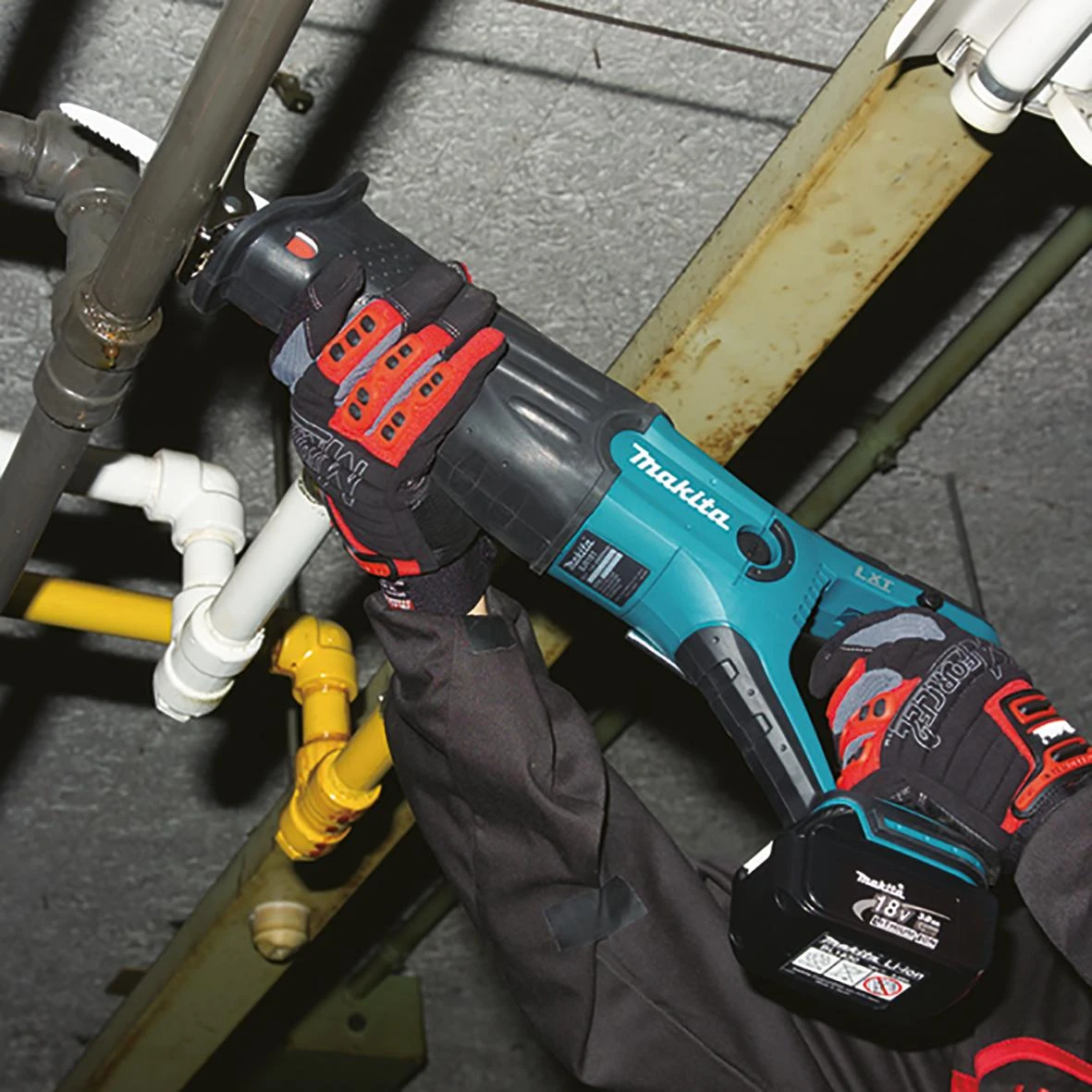Makita DUR181Z Akumuliatorinė žoliapjovė/trimeris, 18V Li-ion, 260mm, 2.4kg Be akumuliatorių ir kroviklio!