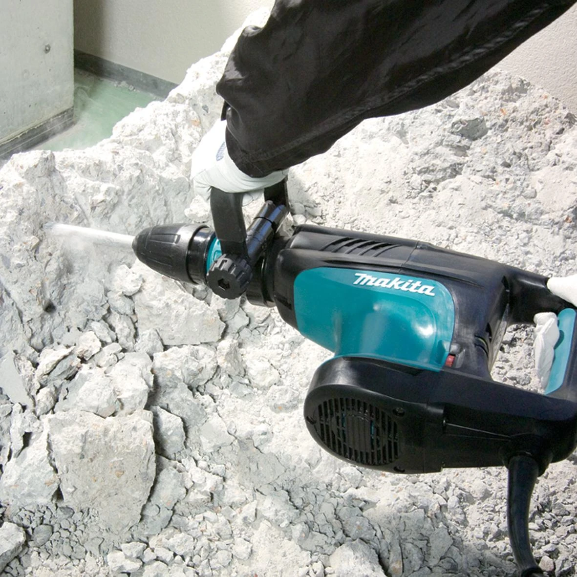 Makita Atskėlimo plaktukas HM1203C SDS-MAX