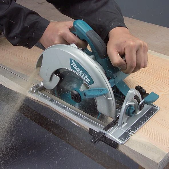 Makita 5008MGJ Rankinis diskinis pjūklas, 75,5 mm, 210x30 mm, 1800 W, 5,1kg, MAKPACK