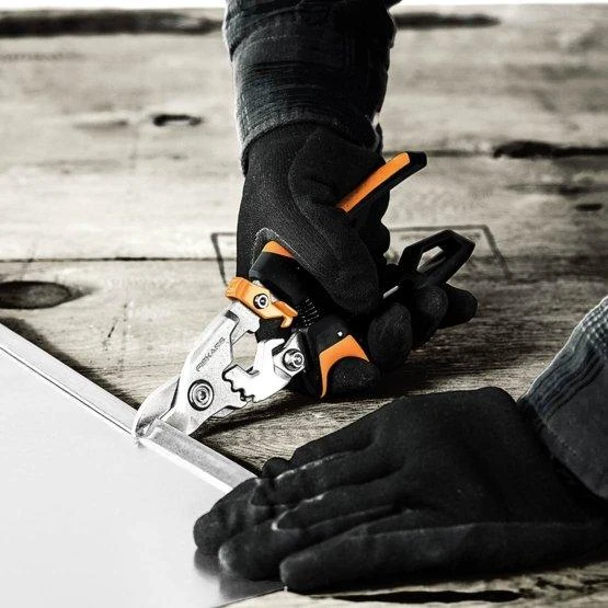 Fiskars PowerGear Aviation skardos žirklės "buldogas"