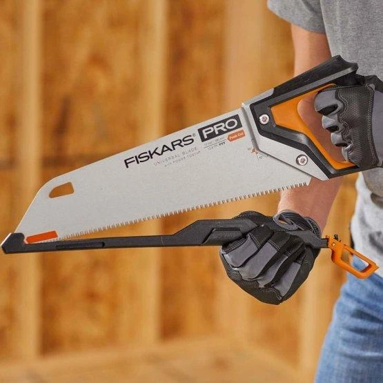 Fiskars Pro Power Tooth rankinis pjūklas 38 cm, (1062930)