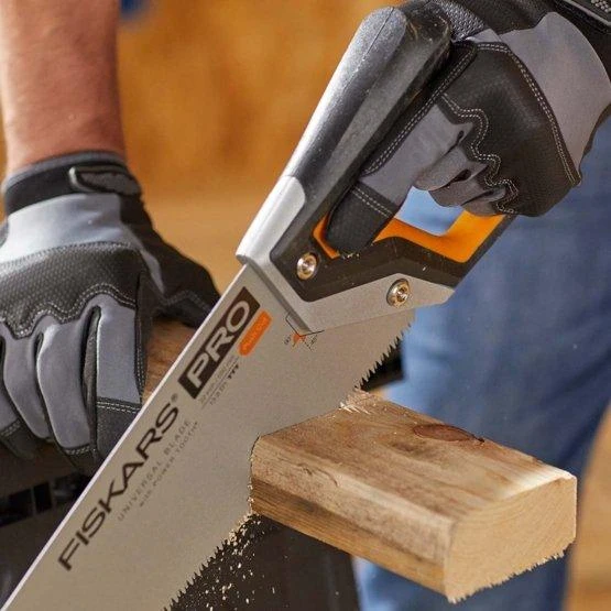 Fiskars Pro Power Tooth grubaus pjovimo rankinis pjūklas (55 cm, 7 TPI) 1062916