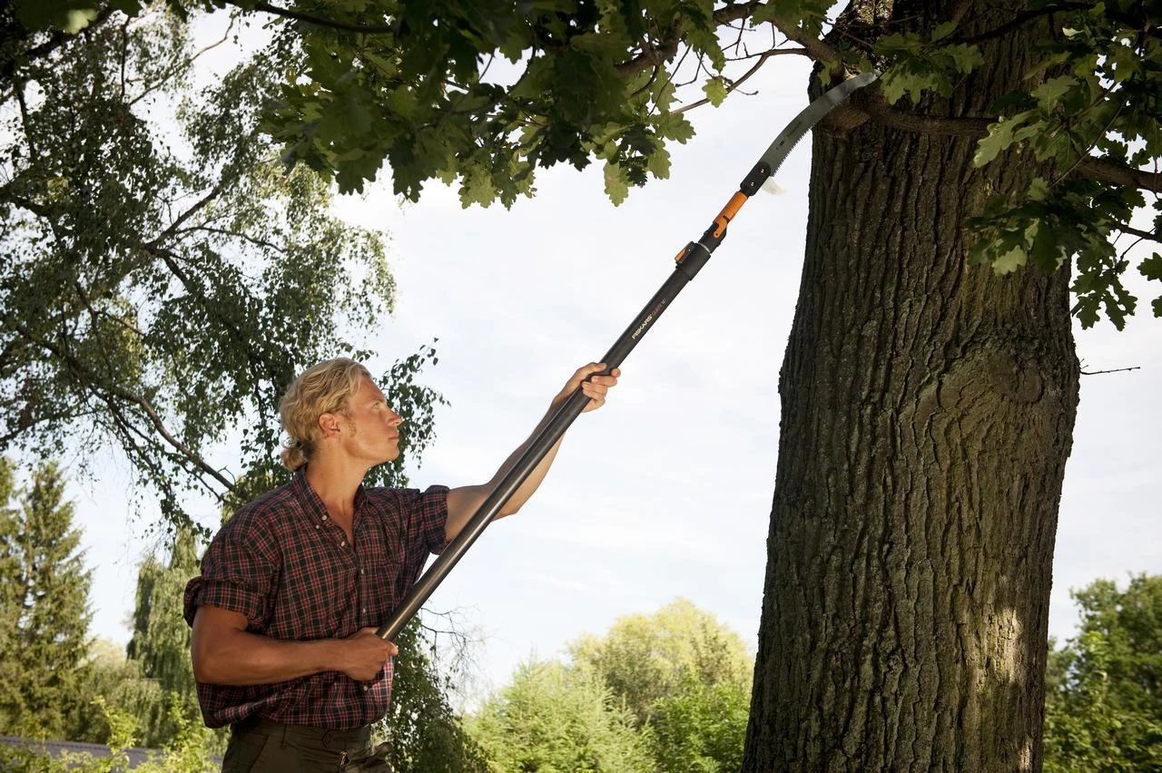 Fiskars | QuikFit lenktas pjūklas | Lenktas pjūklas
