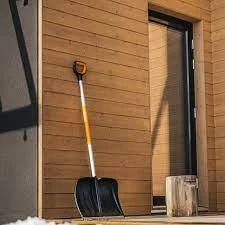Fiskars X-series stūmiklis sniegui