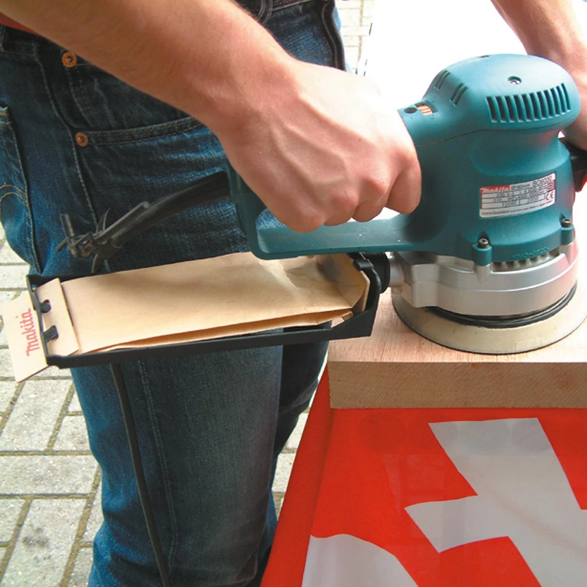 Makita BO6030J Ekscentrinis šlifuoklis, 150 mm, 310 W, 4000-10000 min-1, 2,4kg, MAKPACK