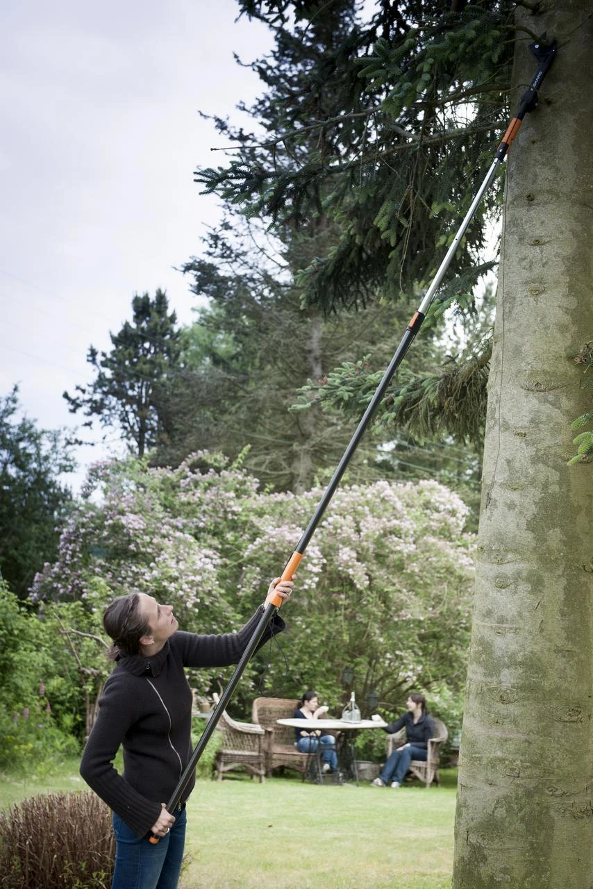 Fiskars QuikFit serijos šakų genėtuvas (be koto)
