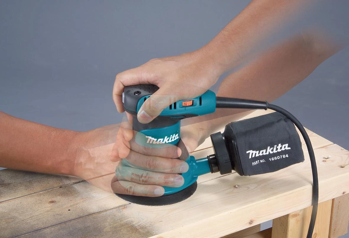 Makita BO5031K Ekscentrinis šlifuoklis, 300 W, 125 mm, 4000-12000 min-1, 2,8 mm, lagaminas, 1,3kg