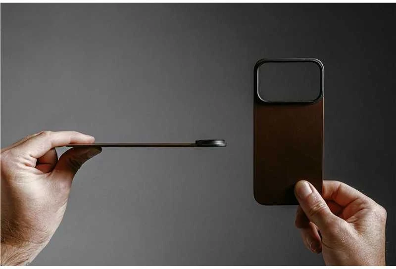 „Nomad“ magnetinis odinis dėklas, juodas („Horween“), „Magsafe“ – „iPhone 17 Pro Max“