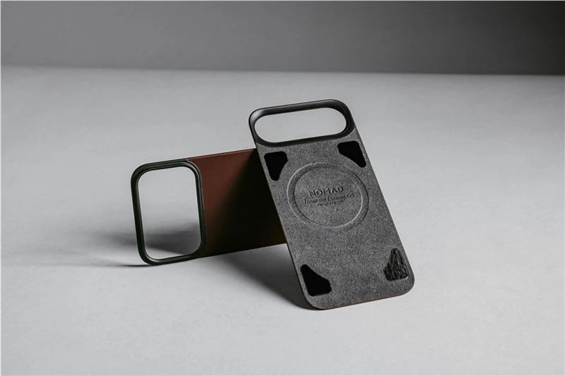 Dėklas Nomad Magnetic odinis galinis dangtelis, rustic rudos spalvos (Horween), Magsafe – iPhone 17 Pro Max
