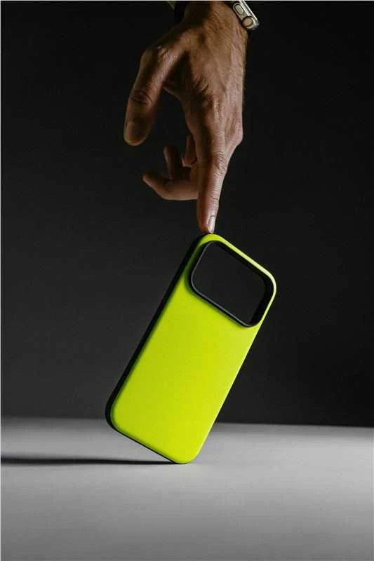 Dėklas Nomad Modern Case, volt - iPhone 17 Pro