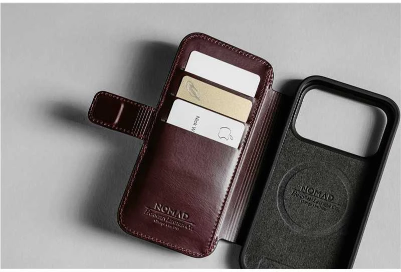 „Nomad Modern“ odinis dėklas, bordo spalvos („Horween“) – „iPhone 17 Pro Max“