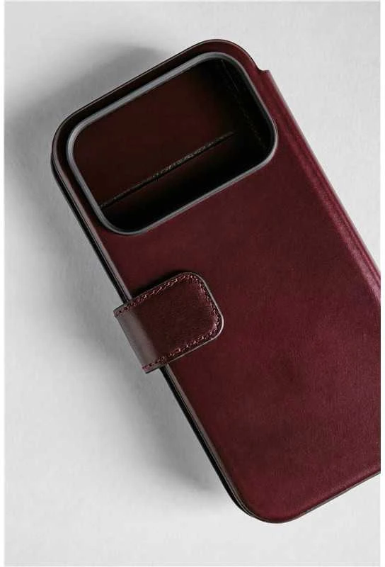 Dėklas Nomad Modern Leather Folio, burgundy (Horween) - iPhone 17 Pro
