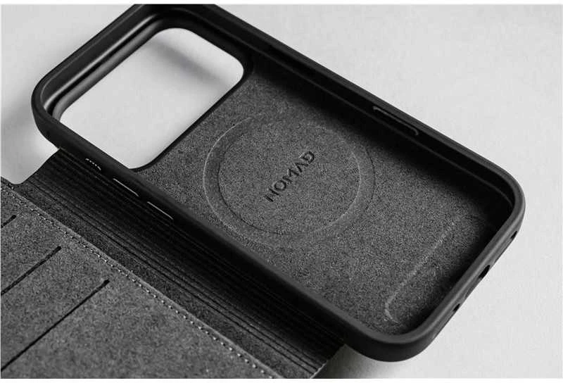 „Nomad Modern“ odinis dėklas, rudas – „iPhone 17 Pro Max“