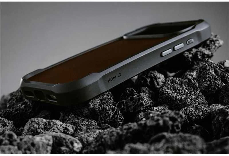 Dėklas Nomad Rugged Odinis dėklas, rustic ruda (Horween) - iPhone 17 Pro