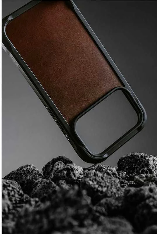 Dėklas Nomad Rugged Odinis dėklas, rustic ruda (Horween) - iPhone 17 Pro