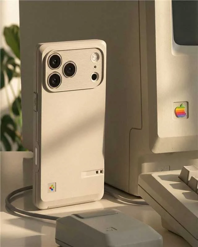 Dėklas Spigen Classic LS MagSafe Case for iPhone 17 Pro - rusvai gelsvas