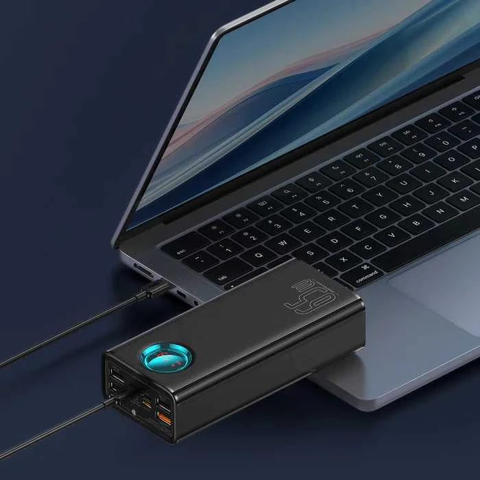 Kelionėms lėktuvu pritaikytas powerbank Baseus Amblight, 65W, 26800mAh