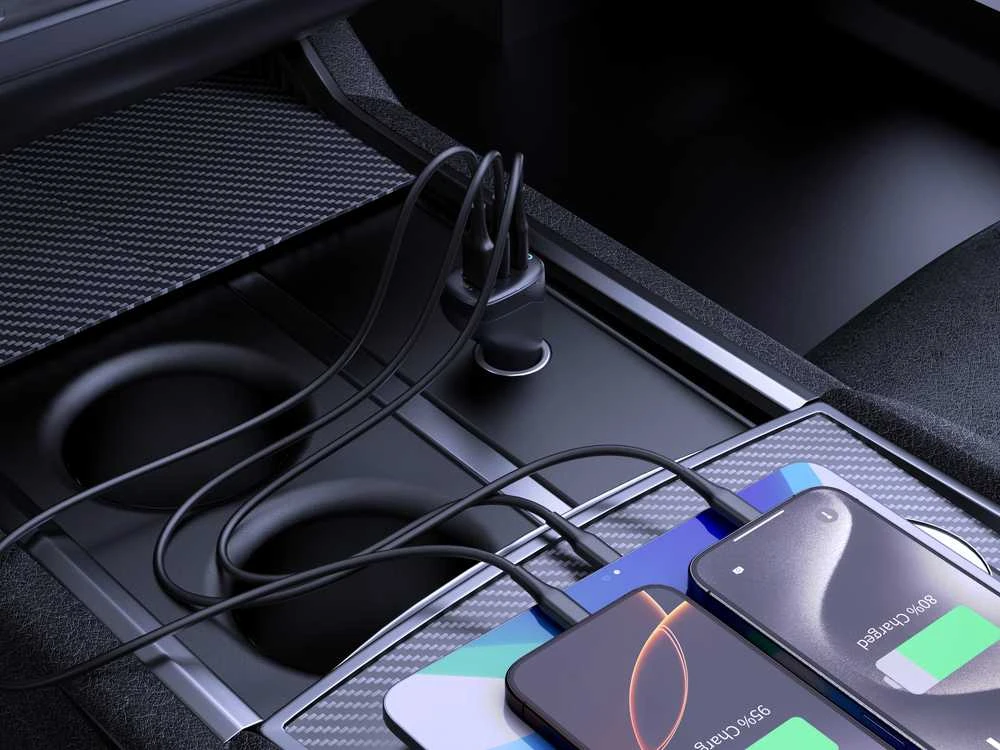 Mobile Origin 100 W automobilinis įkroviklis CA25 - 2x USB-C + USB-A