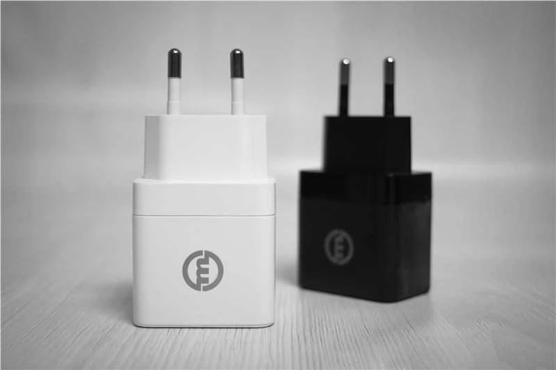 Mobile Origin 35W GaN III Super įkroviklis, vienas USB-C, baltas